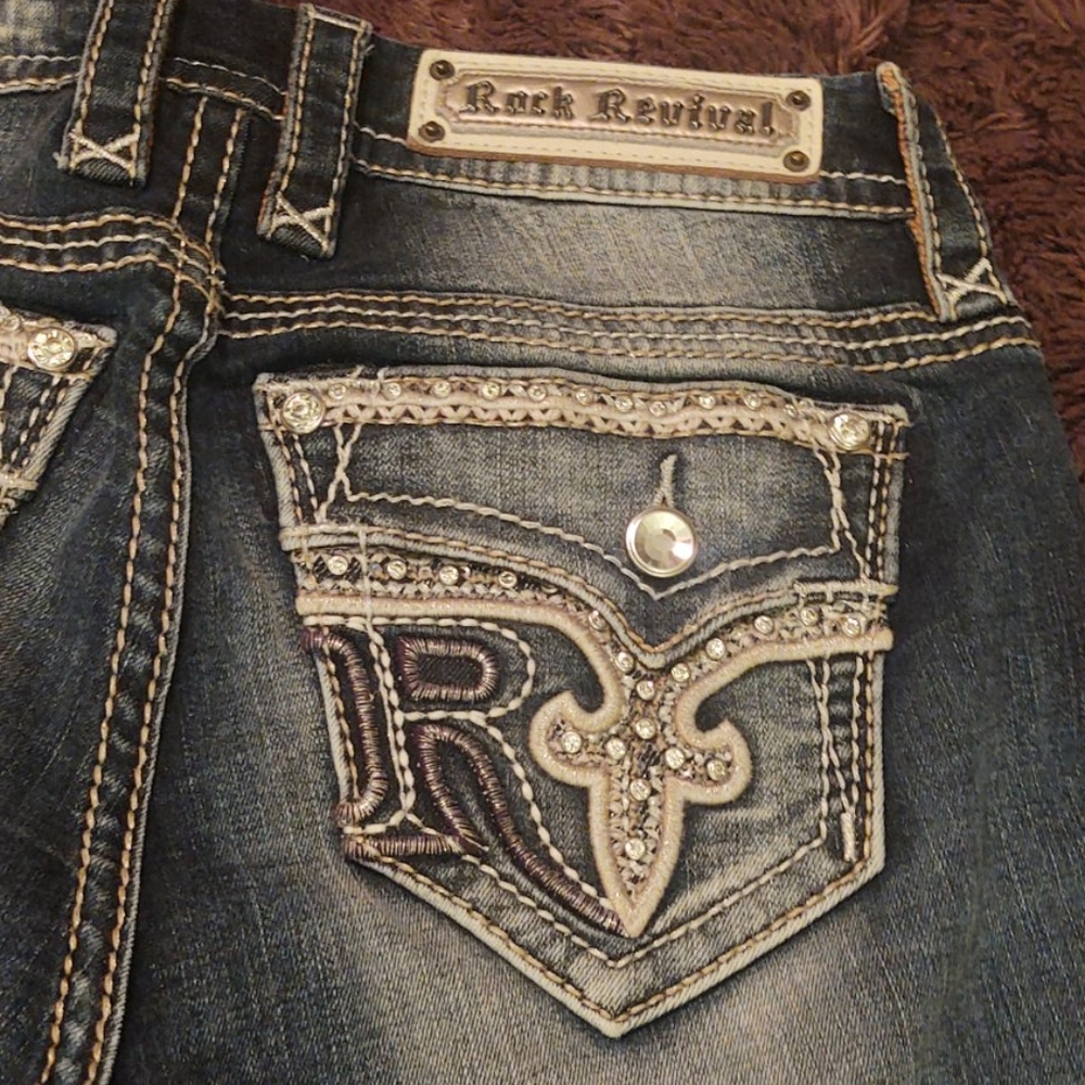 ROCK REVIVAL JEANS